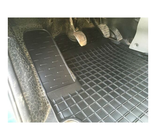 Килимки в салон Opel Vivaro I 2001-2014 (Avto-Gumm)