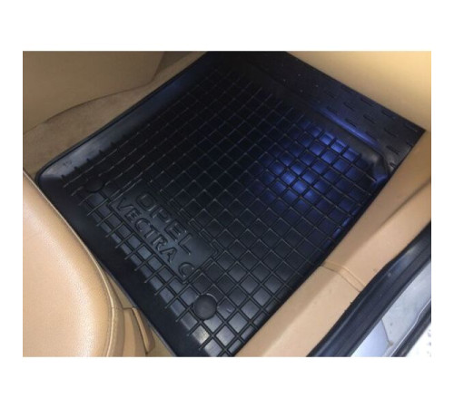 Килимки в салон Opel Vectra C 2002-2008 Hb/Sd (Avto-Gumm)