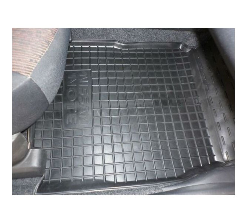 Килимки в салон Nissan Note E11 2004-2013 (Avto-Gumm)