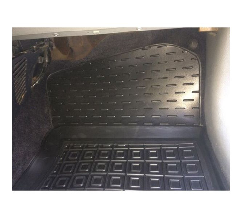 Килимки в салон Renault Symbol/Clio 2002-2008 (Avto-Gumm)