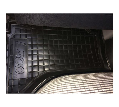 Килимки в салон Mitsubishi L200 (KAOT) 2006-2015 european version (Avto-Gumm)