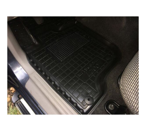 Килимки в салон Mitsubishi L200 (KAOT) 2006-2015 european version (Avto-Gumm)