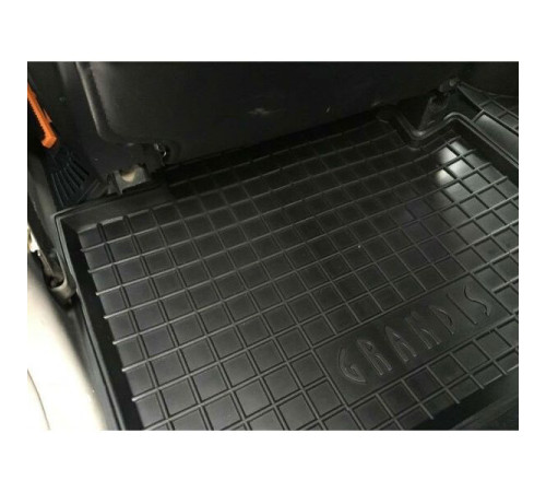 Килимки в салон Mitsubishi Grandis 2003-2011 (Avto-Gumm)