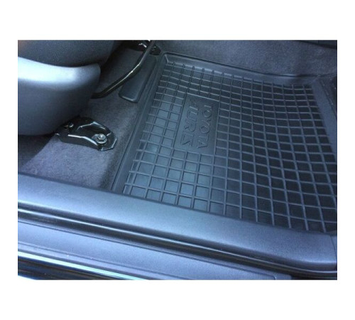 Килимки в салон Toyota Auris E150 2007-2012 (Avto-Gumm)