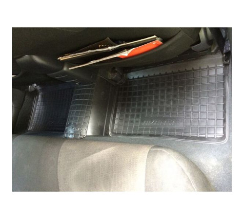 Килимки в салон Toyota Avensis T25 2003-2009 (Avto-Gumm)
