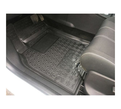 Килимки в салон Renault Fluence 2009-2015 Universal (Avto-Gumm)