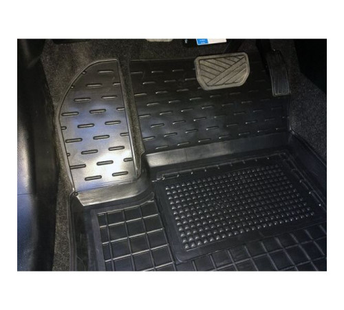 Килимки в салон Suzuki Vitara 2014+ (Avto-Gumm)
