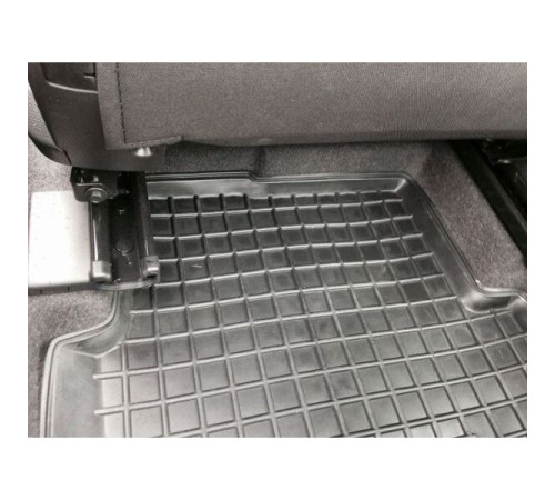 Коврики в салон Chevrolet Aveo T300 2011-2020 (Avto-Gumm)