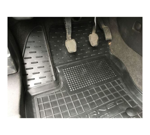 Килимки в салон Ford Transit Connect 2013-2021 (довга база) (Avto-Gumm)