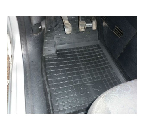 Килимки в салон Ford Fiesta 2002-2008 (Avto-Gumm)