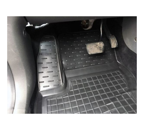 Килимки в салон Ford C-Max 2003-2010 (Avto-Gumm)