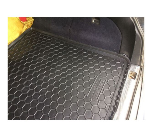 Килимок в багажник Audi 100/A6 (C4) 1990-1997 Universal (Avto-Gumm)