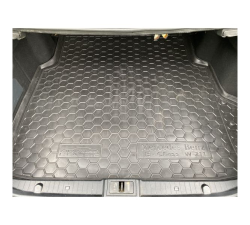 Килимок в багажник Mercedes W211 E 2002-2009 Sedan (Avto-Gumm)