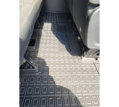 Килимки в салон Ford Transit (mk7) 2014- пасс. (3-й ряд) (Avto-Gumm)