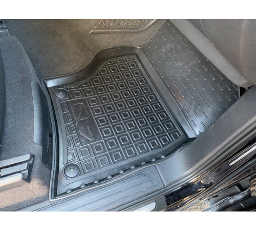 Килимки в салон Audi Q7 (4L) 2005–2015 (Avto-Gumm)