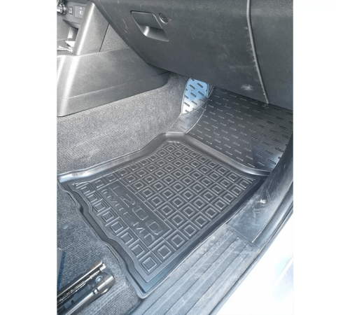 Килимки в салон Mitsubishi L200 (LC) 2024+ Invite (Avto-Gumm)