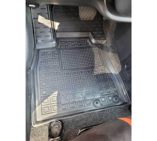 Килимки в салон Nissan Note Versa 2013-2019 (Avto-Gumm)