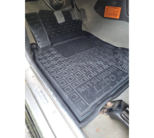 Килимки в салон Mitsubishi L200 (K60T) 1996-2006 Double Cab (Avto-Gumm)