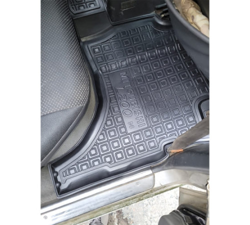 Килимки в салон Mitsubishi L200 (K60T) 1996-2006 Double Cab (Avto-Gumm)