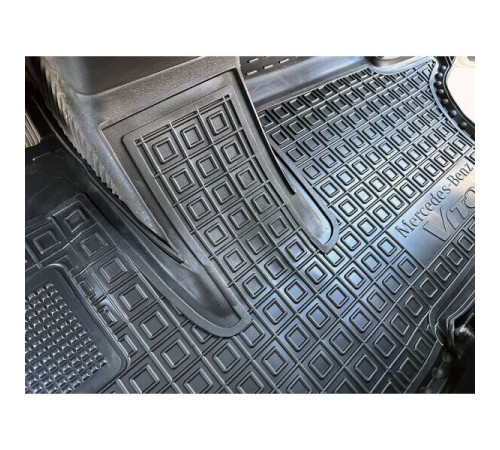 Килимки в салон Mercedes Vito I W638 1995-2003 суцільний (Avto-Gumm)