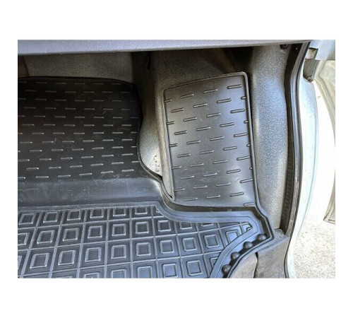 Килимки в салон Mercedes Vito I W638 1995-2003 суцільний (Avto-Gumm)
