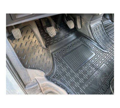 Килимки в салон Mercedes Vito I W638 1995-2003 суцільний (Avto-Gumm)