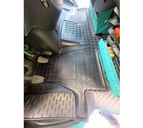 Килимки в салон Mercedes Sprinter I W905 2000-2006 суцільна ручка КПП на панелі (Avto-Gumm)