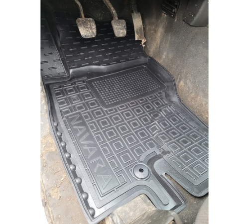 Килимки в салон Nissan Navara D40 2005-2014 King Cab (Avto-Gumm)