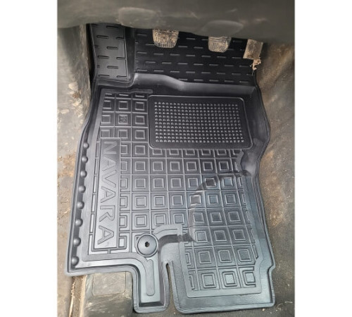 Килимки в салон Nissan Navara D40 2005-2014 King Cab (Avto-Gumm)