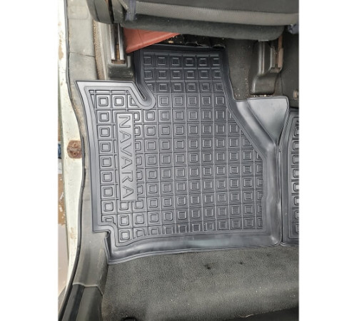 Килимки в салон Nissan Navara D40 2005-2014 King Cab (Avto-Gumm)