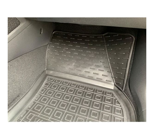 Килимки в салон Volkswagen Tiguan II 2015-2023 (Avto-Gumm)