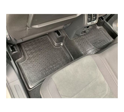 Килимки в салон Volkswagen Tiguan II 2015-2023 (Avto-Gumm)