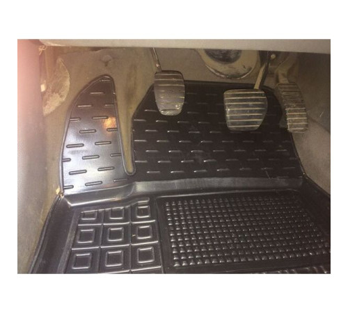 Килимки в салон Renault Laguna II 2001-2007 (Avto-Gumm)