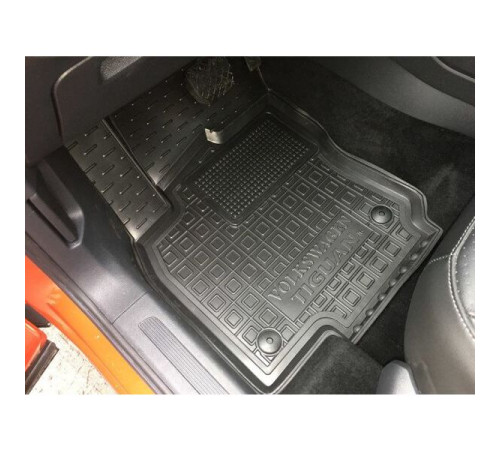 Килимки в салон Volkswagen Tiguan Allspace 2018+ (Avto-Gumm)