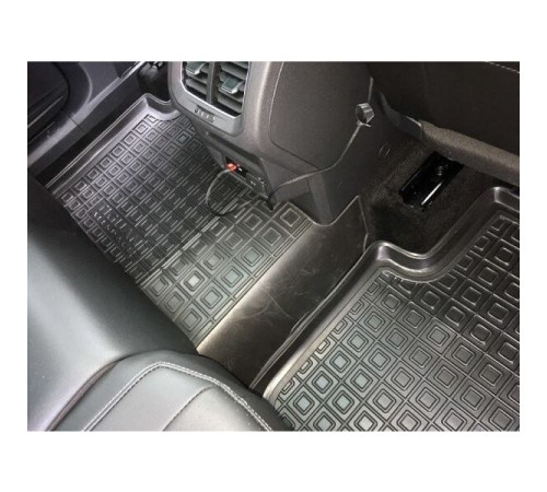 Килимки в салон Volkswagen Tiguan Allspace 2018+ (Avto-Gumm)