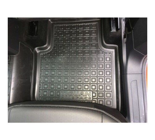 Килимки в салон Volkswagen Tiguan Allspace 2018+ (Avto-Gumm)