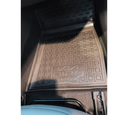 Килимки в салон Kia Niro 2022+ hybrid (Avto-Gumm)