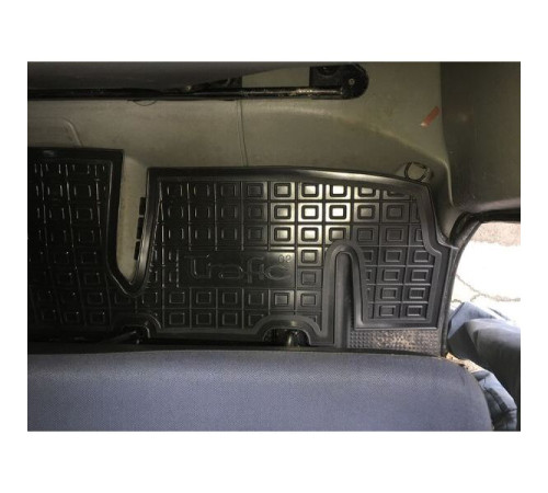 Килимки в салон 2 ряд Opel Vivaro I 2001-2014 (Avto-Gumm)