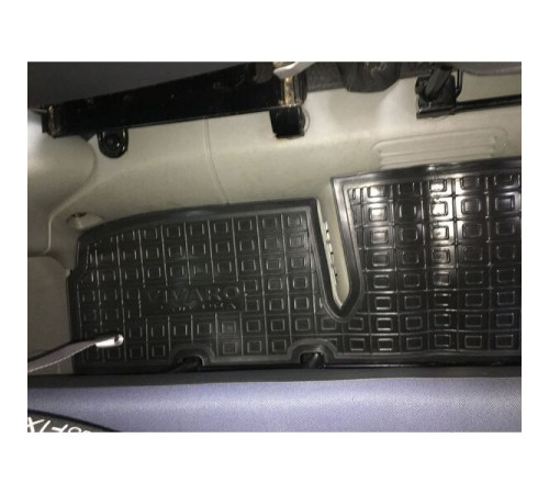 Килимки в салон 2 ряд Opel Vivaro I 2001-2014 (Avto-Gumm)