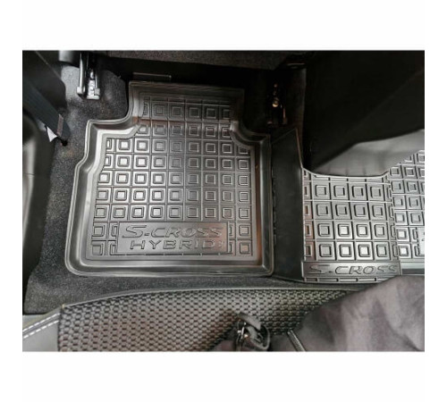 Килимки в салон Suzuki SX4 S-Cross 2021+ MHEV (Avto-Gumm)