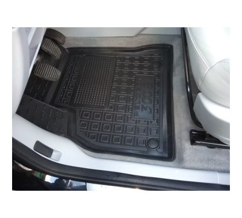 Килимки в салон Peugeot 3008 2009-2016 (Avto-Gumm)