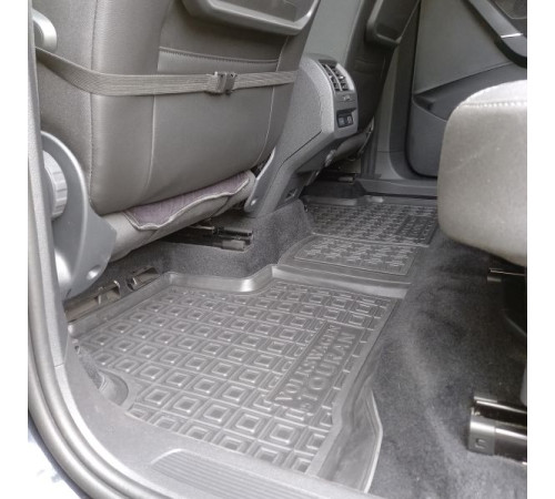 Килимки в салон Volkswagen Touran II 2015+ (Avto-Gumm)