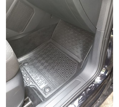 Килимки в салон Volkswagen Touran II 2015+ (Avto-Gumm)