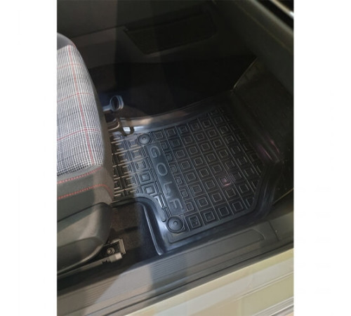 Килимки в салон Volkswagen Golf VIII 2020+ (Avto-Gumm)
