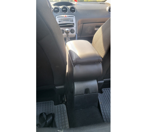 Підлокітник на Peugeot 308 2007-2013 (чорний)