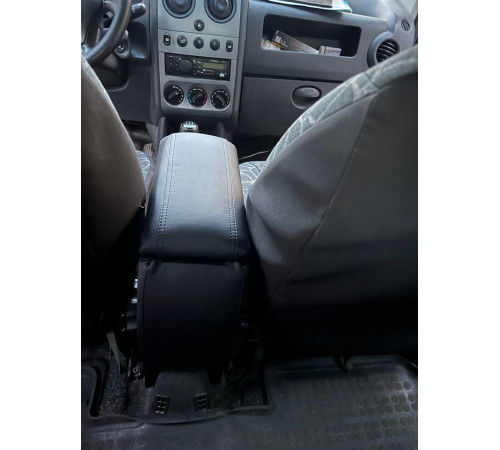 Підлокітник на Citroen Berlingo 1 1996-2010 (чорний)