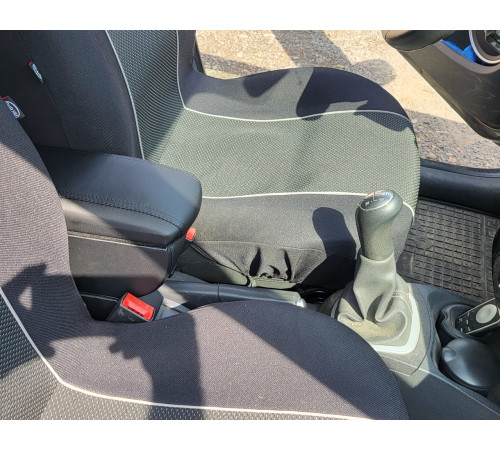 Підлокітник на Renault Clio 3 2005-2012 (чорний)