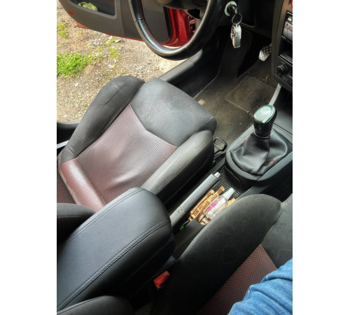 Підлокітник на Seat Cordoba 2 2002-2008 (чорний)