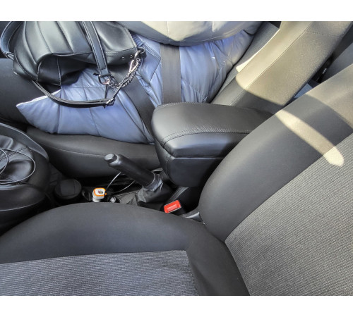 Підлокітник на Fiat Doblo 1 (чорний)