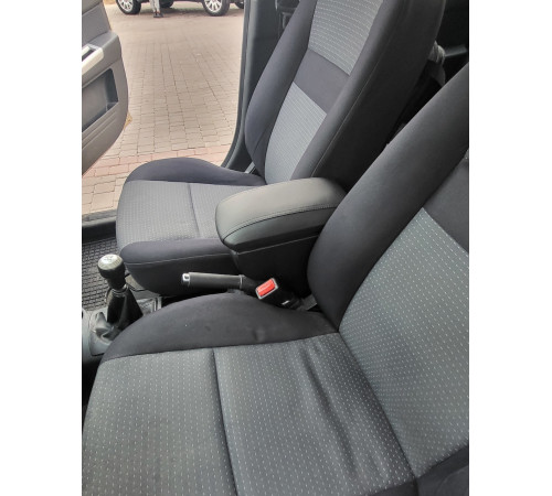 Підлокітник на Hyundai Getz 2002-2011 (чорний)